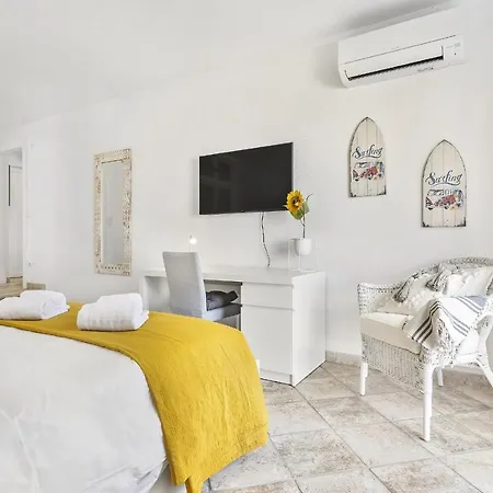 Vista Portuguesa Windmill By Ocvillas * Albufeira